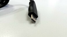 Netzteil 5V 1A 100-240V für Handy und Navis TPT MicroUSB