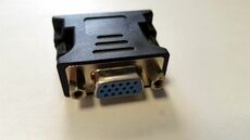 Adapter DVI (m) -> 15pol SUB-D (w) DVI-D 24+1